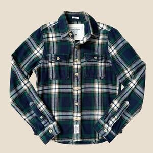 Abercrombie & Fitch Thick Flannel Shirt Mens‎ M Green Navy Blue Plaid Muscle Fit